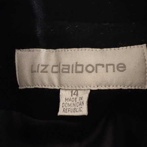 Y2K Era Liz Claiborne Black Button-Up Wool Blend Coat - Picture 7 of 7